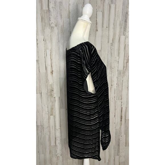 Eileen Fisher Women's Black Velvet Burnout Stripe Cap Sleeve Blouse Medium - Picture 3 of 7